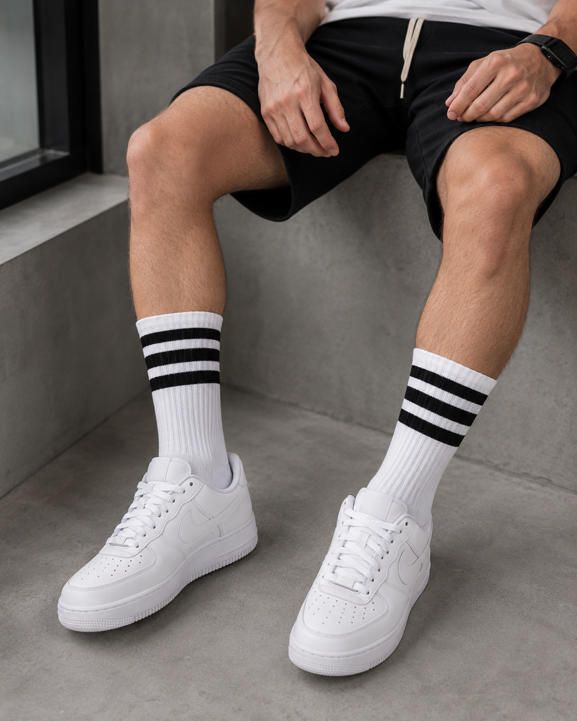 Trendy Pure Cotton Mid-calf Length Socks High-top Skateboard Basketball Socks Fashion Striped Athletic Socks